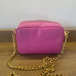 Bolsa Cloe Pequena de Couro com Alça de Corrente Pink