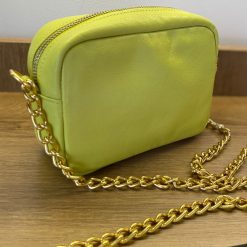 Bolsa Cloe Pequena de Couro com Alça de Corrente Verde-Limão