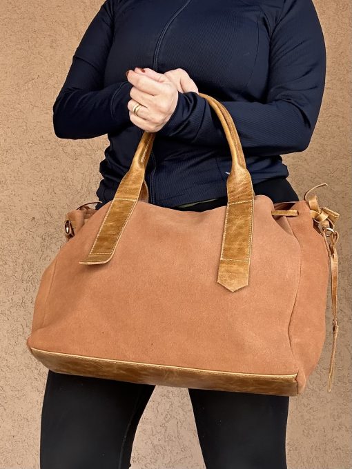 Bolsa Andreia em Couro Camurça