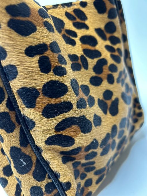Bolsa Mia P em couro oncinha - Imagem 3